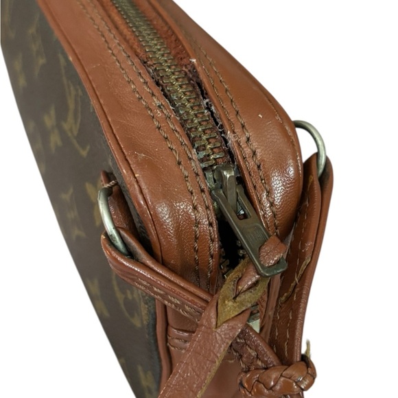 Louis Vuitton VintageMonogram Wristlet - Picture 3 of 12